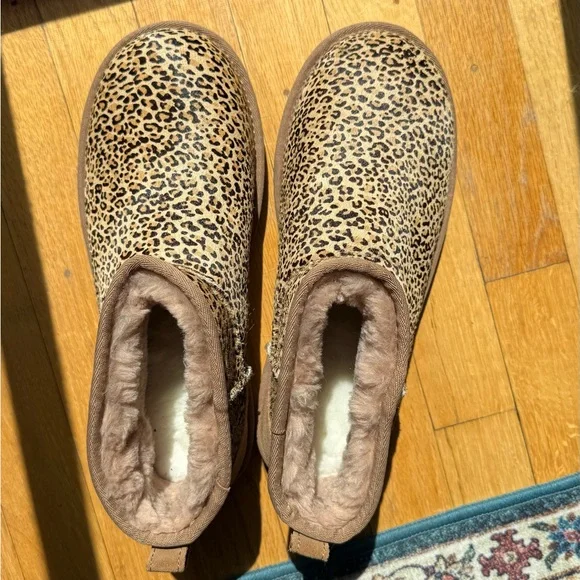 Women's Ultra Mini Speckles Slip-On Booties Size 9 Chesnut/animal print - Picture 2 of 8